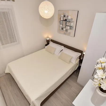 Apartman Luka Igrane Exterior photo