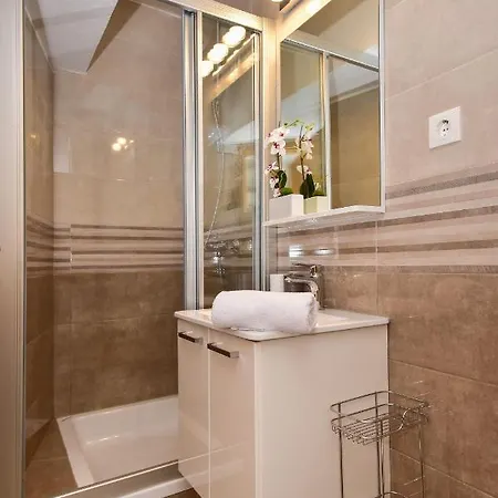 Apartman Luka Igrane Exterior photo